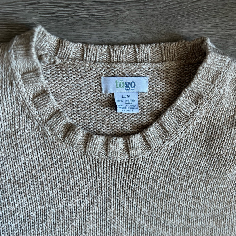 TOGO sweater | size large | excellent like new condition
